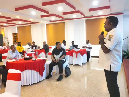 Foto utama berita Konsolidasi Data OAP, Kadis Dukcapil Tekankan Pentingnya Data Akurat
